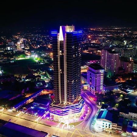 Aleeya Suite @ Troika Residence Kota Bharu Exteriör bild